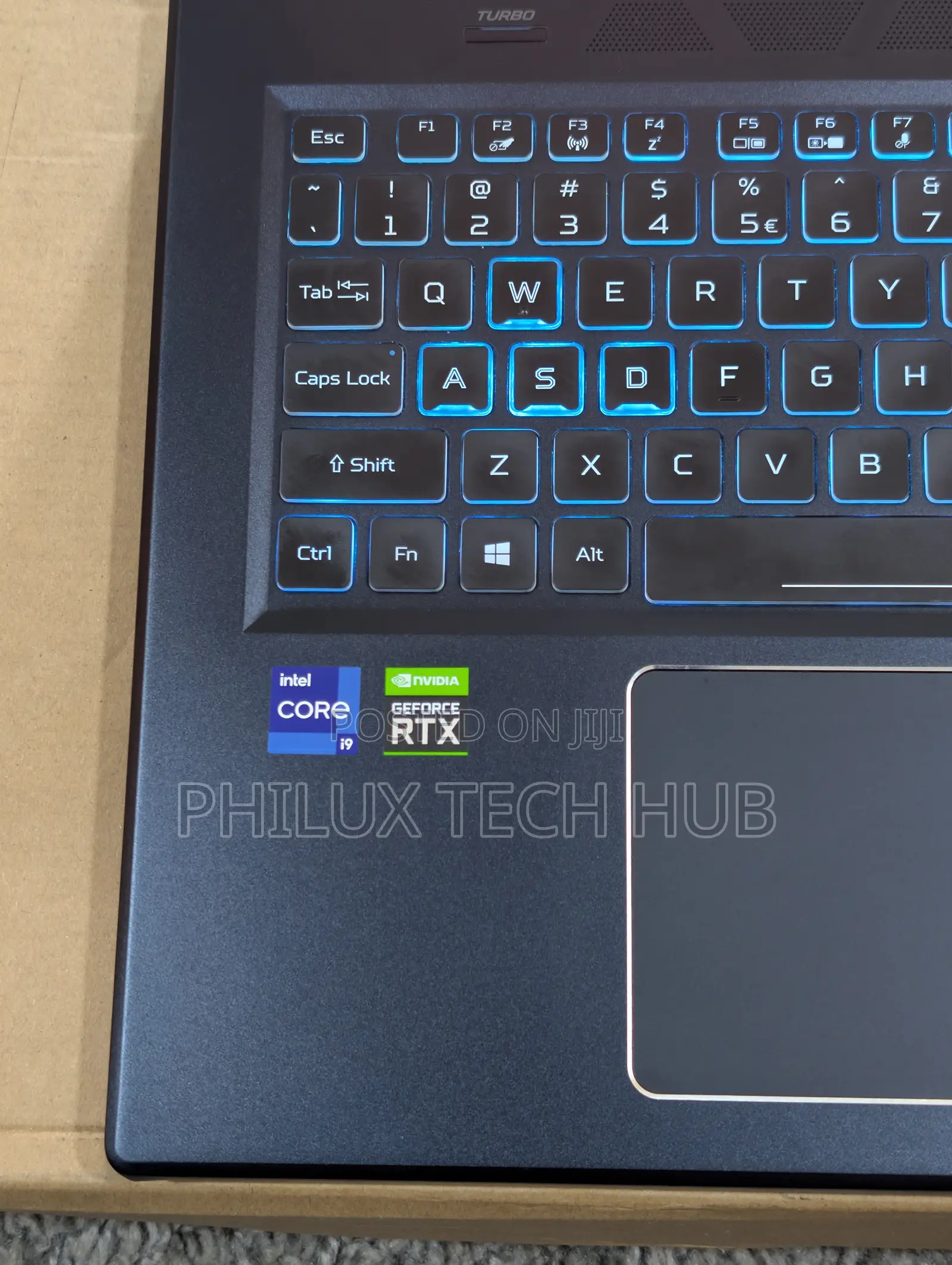 New Laptop Acer Predator Triton 300 32GB Intel Core i9 SSD 1T