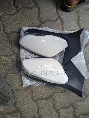 Hyundai Elantra 2011,2012,2013 Side / Rearview Mirror