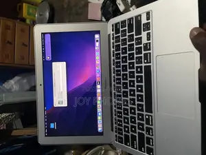 Laptop Apple MacBook Air 2015 4GB Intel Core i5 SSD 128GB