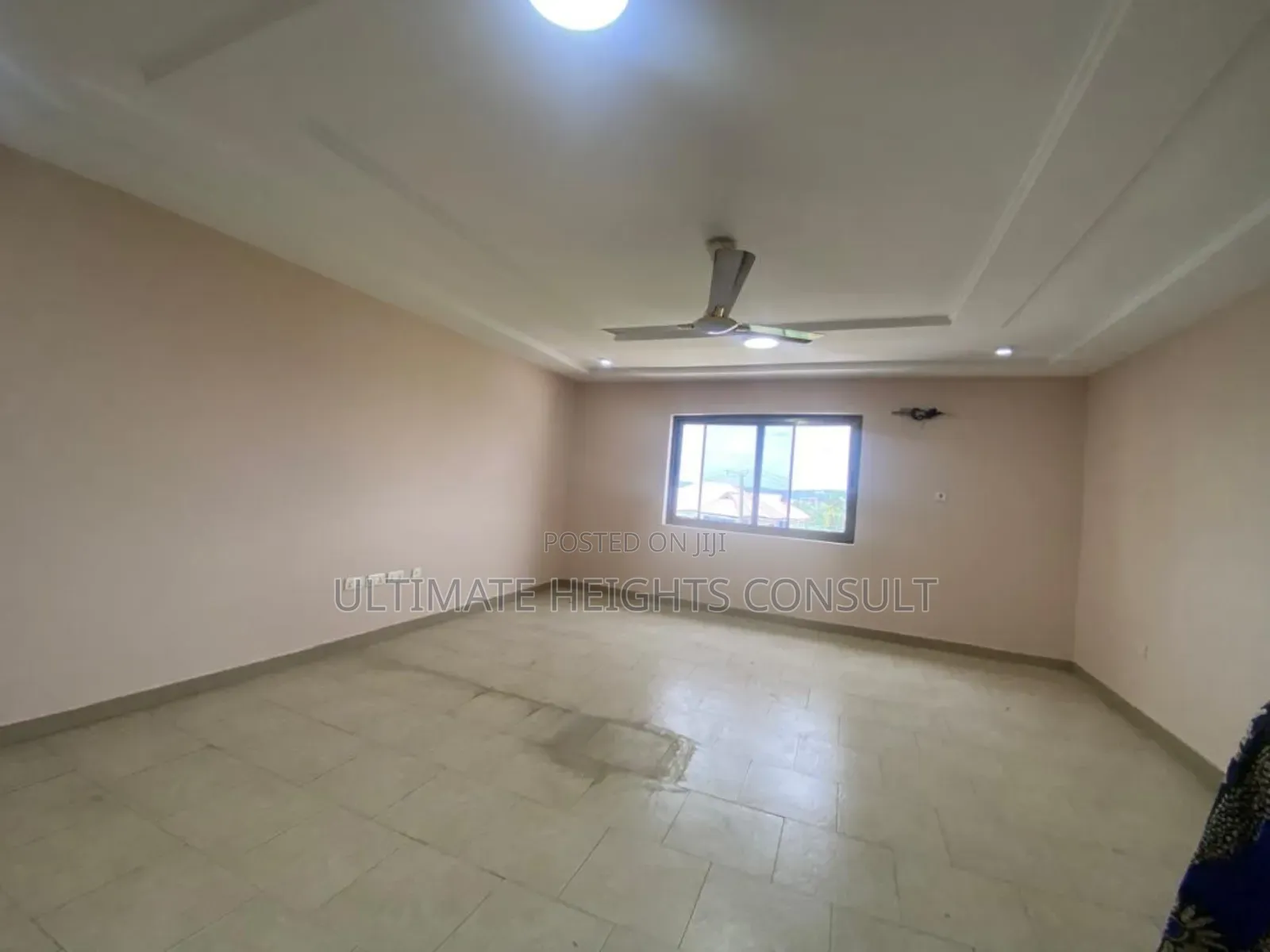 2bdrm Apartment in Kats, Nyanmekye for rent