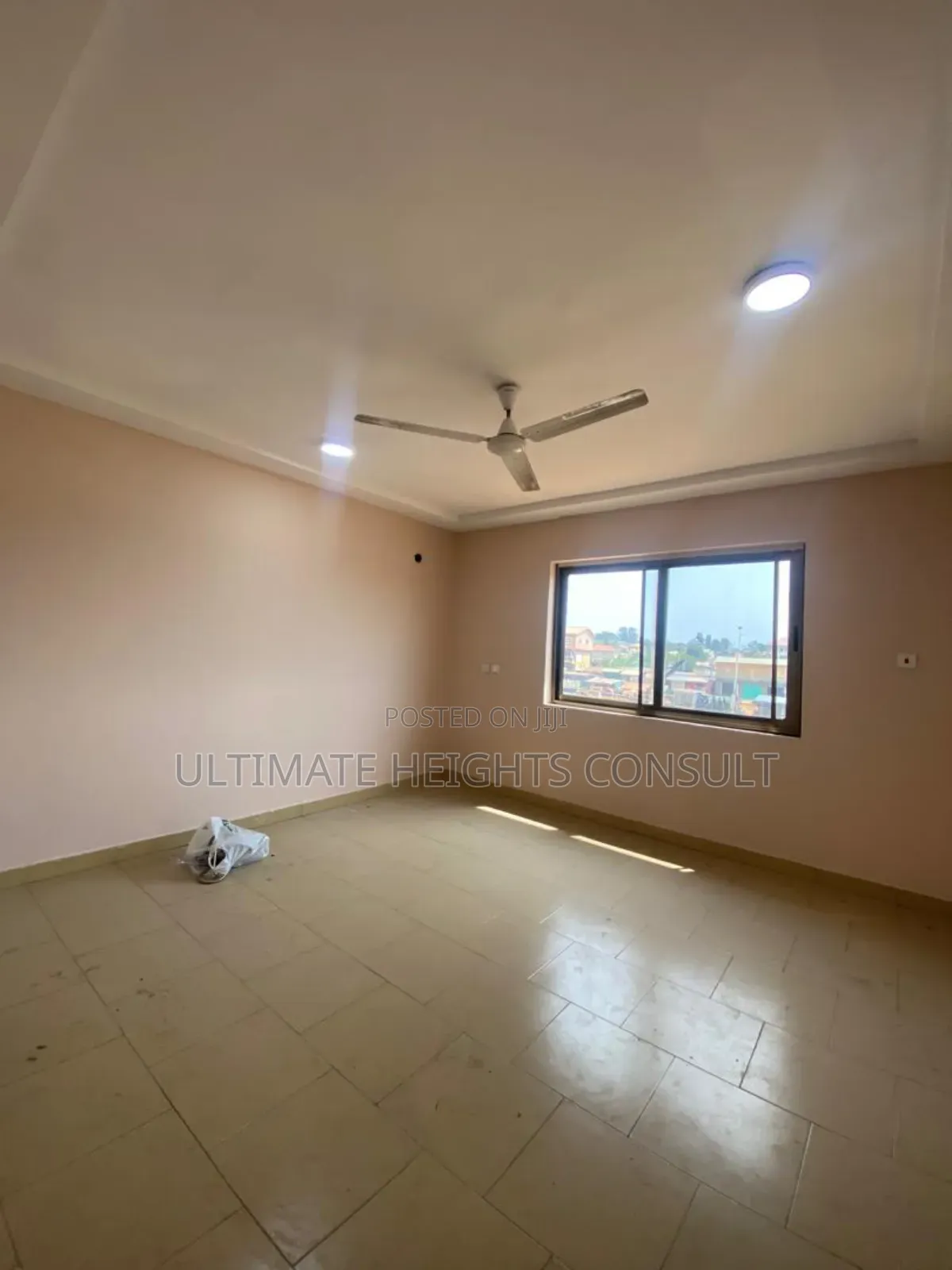 2bdrm Apartment in Kats, Nyanmekye for rent