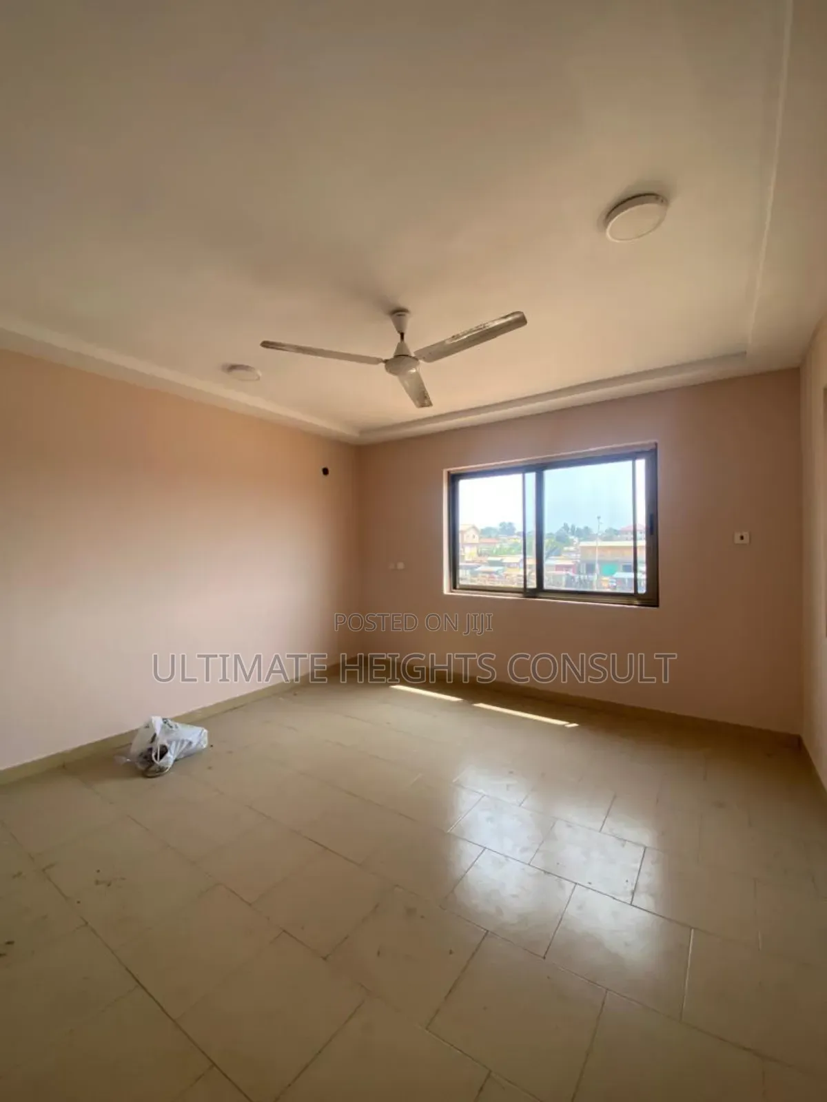 2bdrm Apartment in Kats, Nyanmekye for rent
