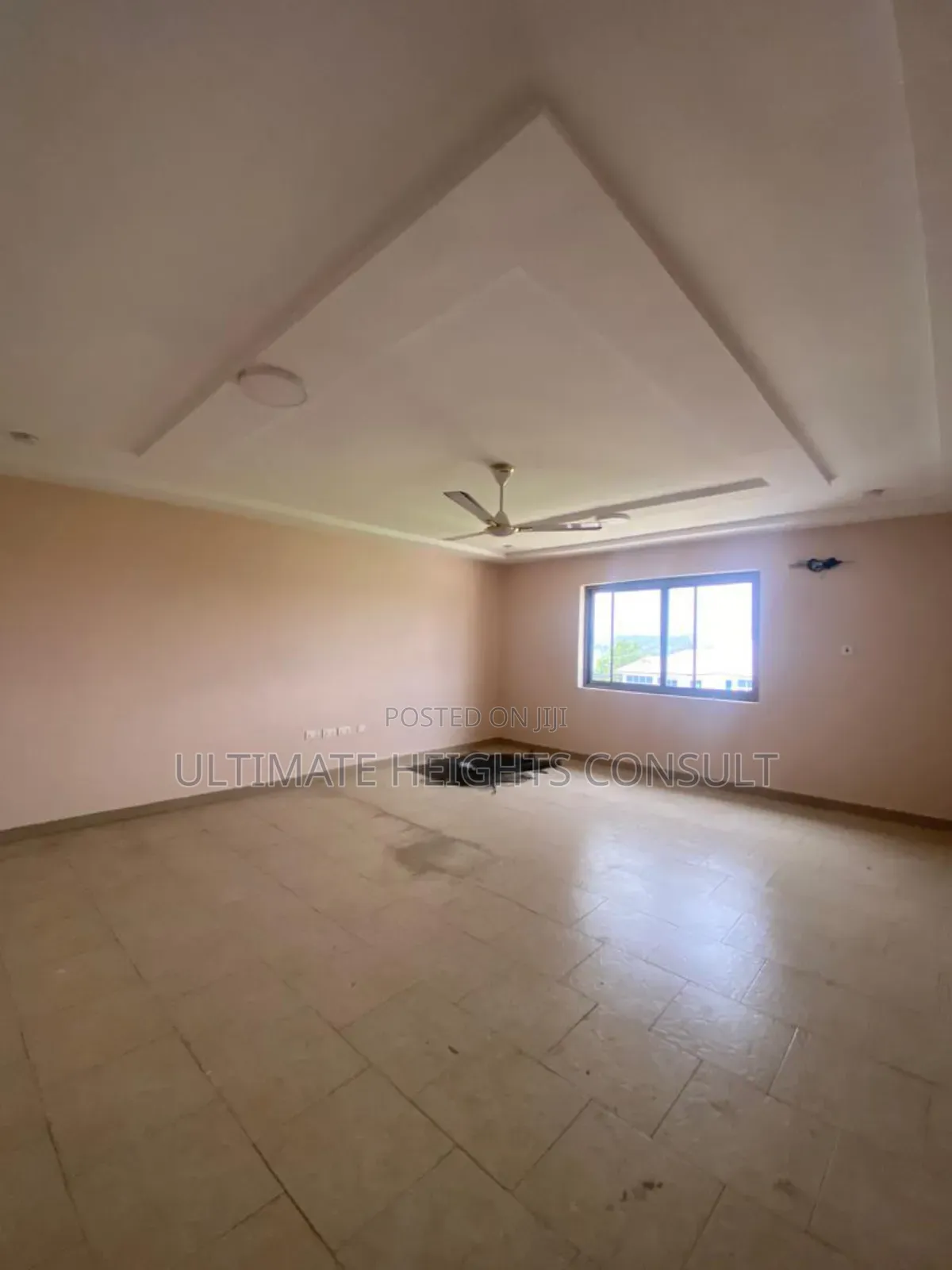 2bdrm Apartment in Kats, Nyanmekye for rent