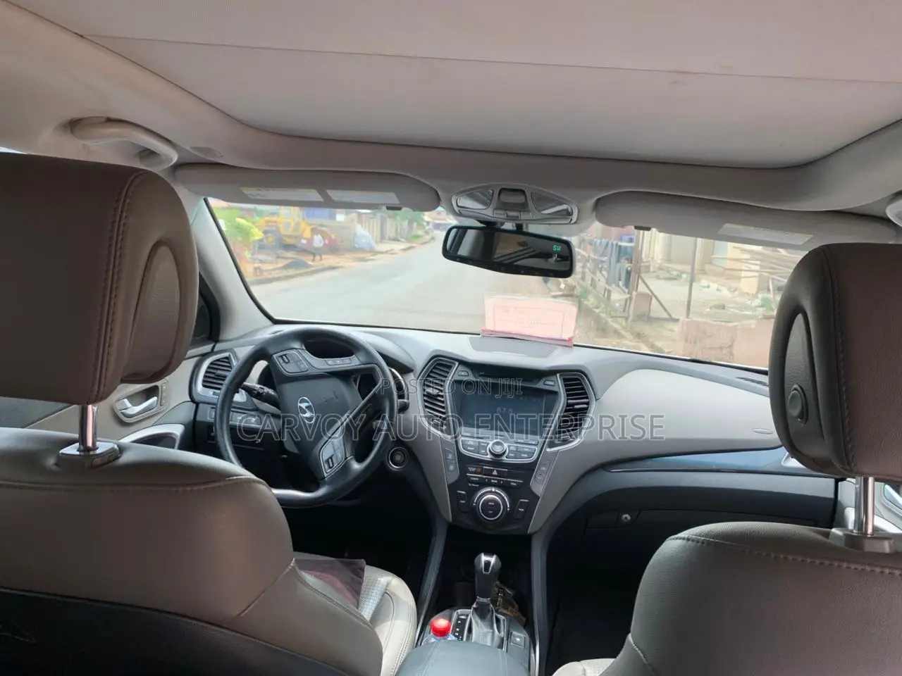 Hyundai Santa Fe Limited w/Saddle Interior 4dr SUV AWD (3.3L 6cyl 6A)