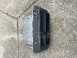 Toyota Land Cruiser Prado Ecu Engine Control Module