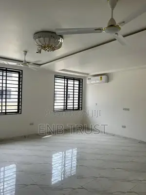 4bdrm Duplex in Acp Estate, Ga East Municipal for rent