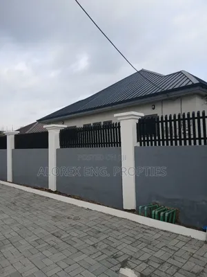2bdrm Apartment in Wardrobe, Adenta for rent
