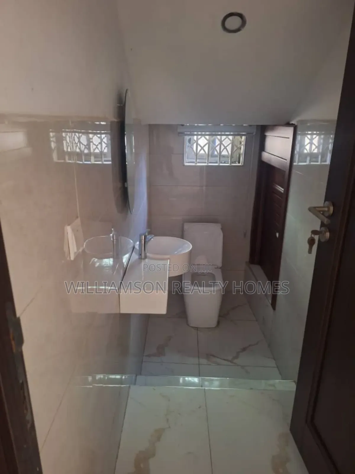 4bdrm House in Tempo Estate Area, Spintex for rent