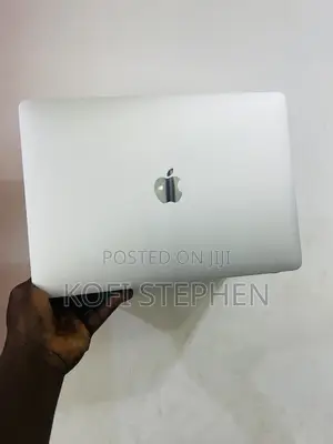 Laptop Apple MacBook Pro 2017 16GB Intel Core I5 SSD 512GB