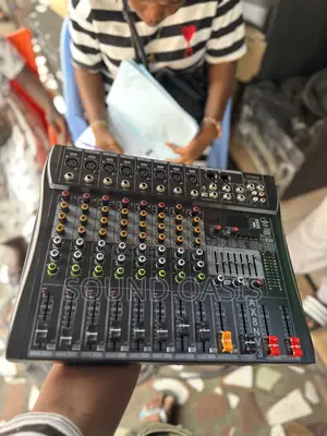Yamaha Ax8nv3 8-channel Mixer