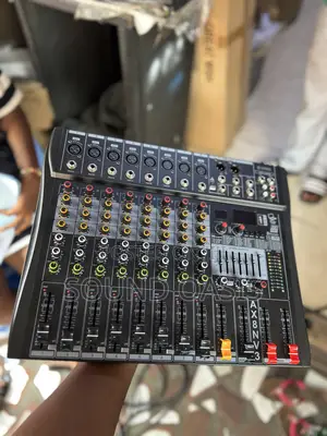 Yamaha Ax8nv3 8-channel Mixer
