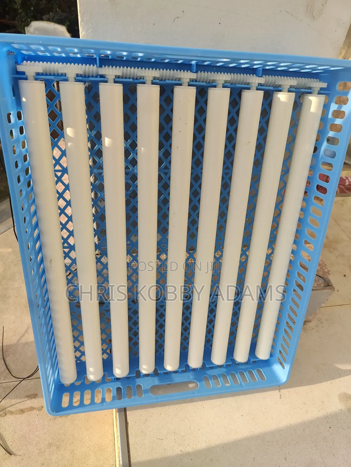 99 Eggs Automatic Turning Trays