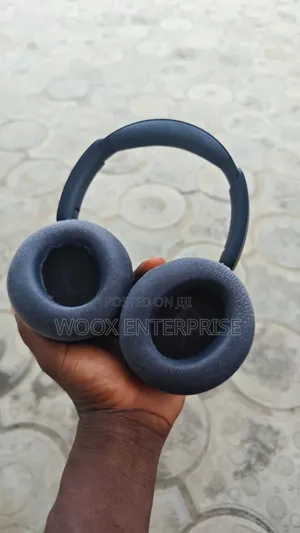 U.K Used Souncore Q45 Headset