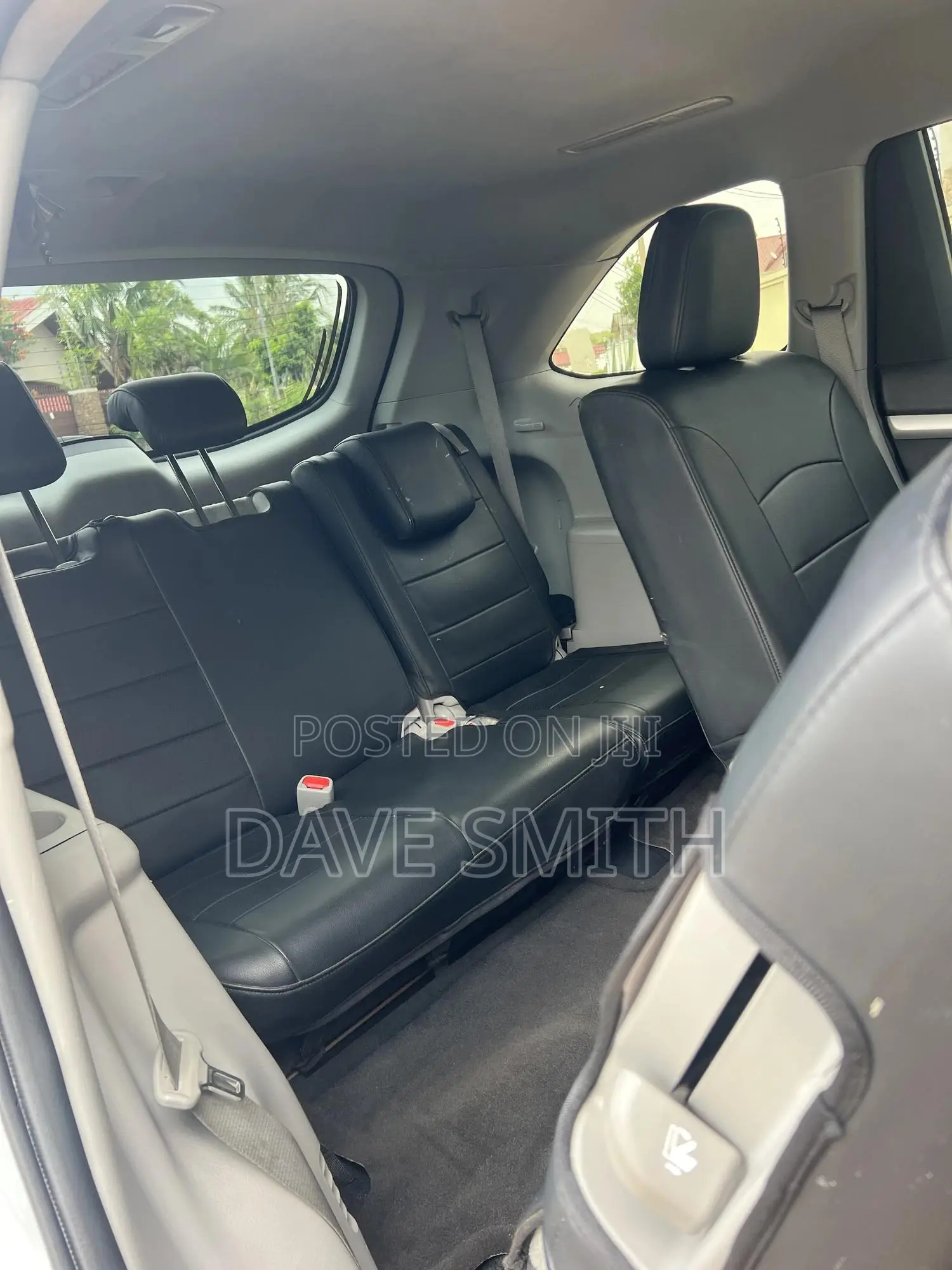 Toyota Highlander LE 2019 Silver