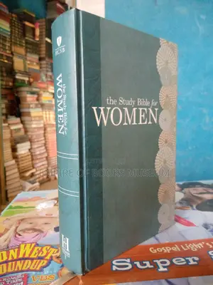 The Study Bible for Women Hard Cover (Hcsb)