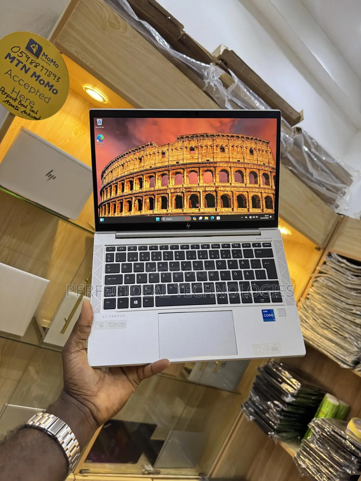 New Laptop HP EliteBook 830 G8 8GB Intel SSD 256GB