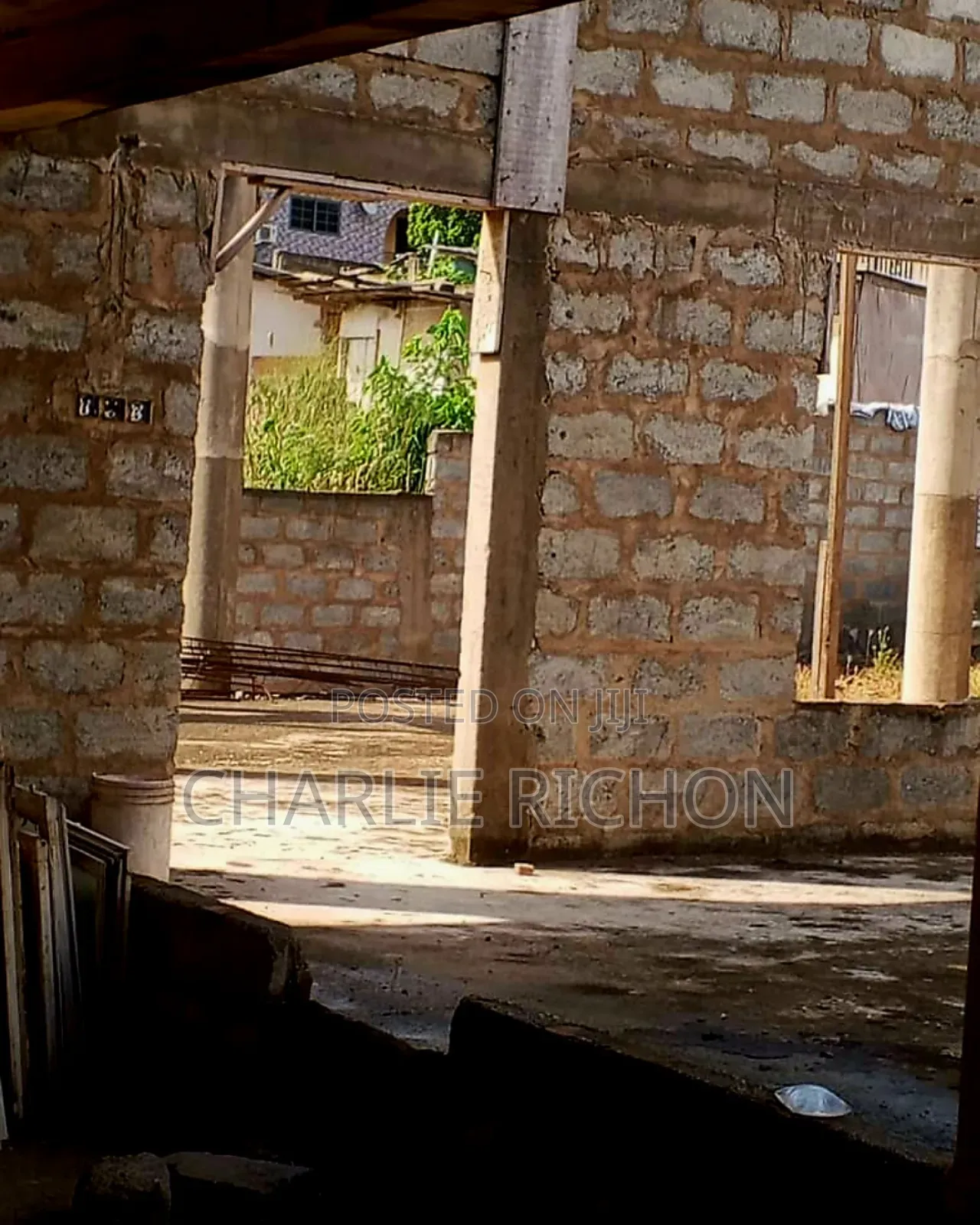 8bdrm Mansion in Kwabenya for sale