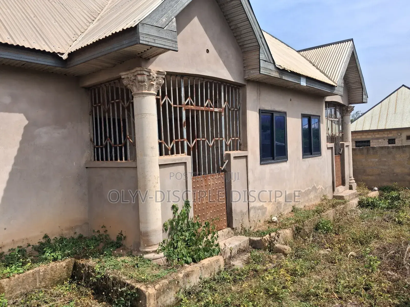 5bdrm Apartment in Bamire, Techiman Municipal for sale