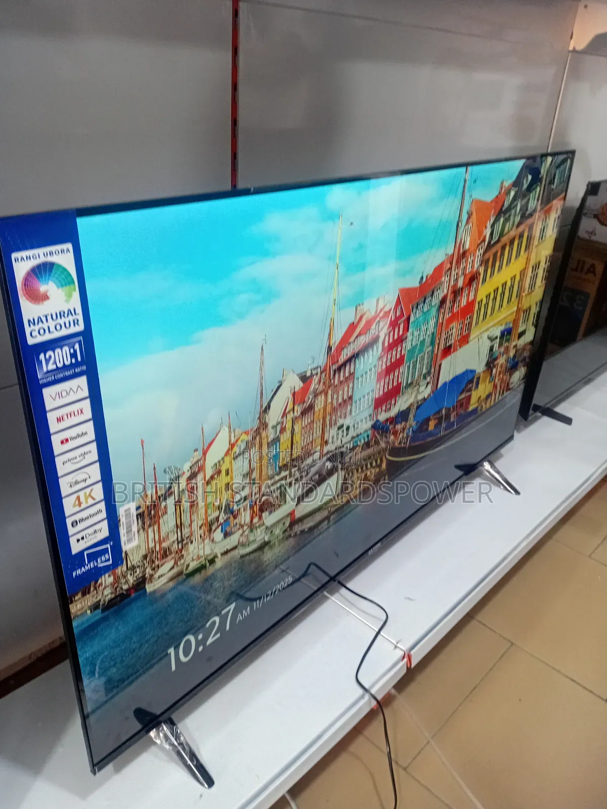 Sharp Bright Display Ailyons 55” Tv