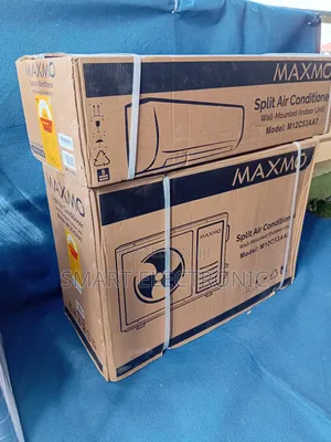 “Tiny Titan of Cool — Maxmo 1.5”