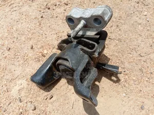 Toyota Voxy Engine Seat