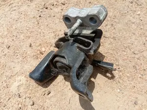 Toyota Voxy Engine Seat