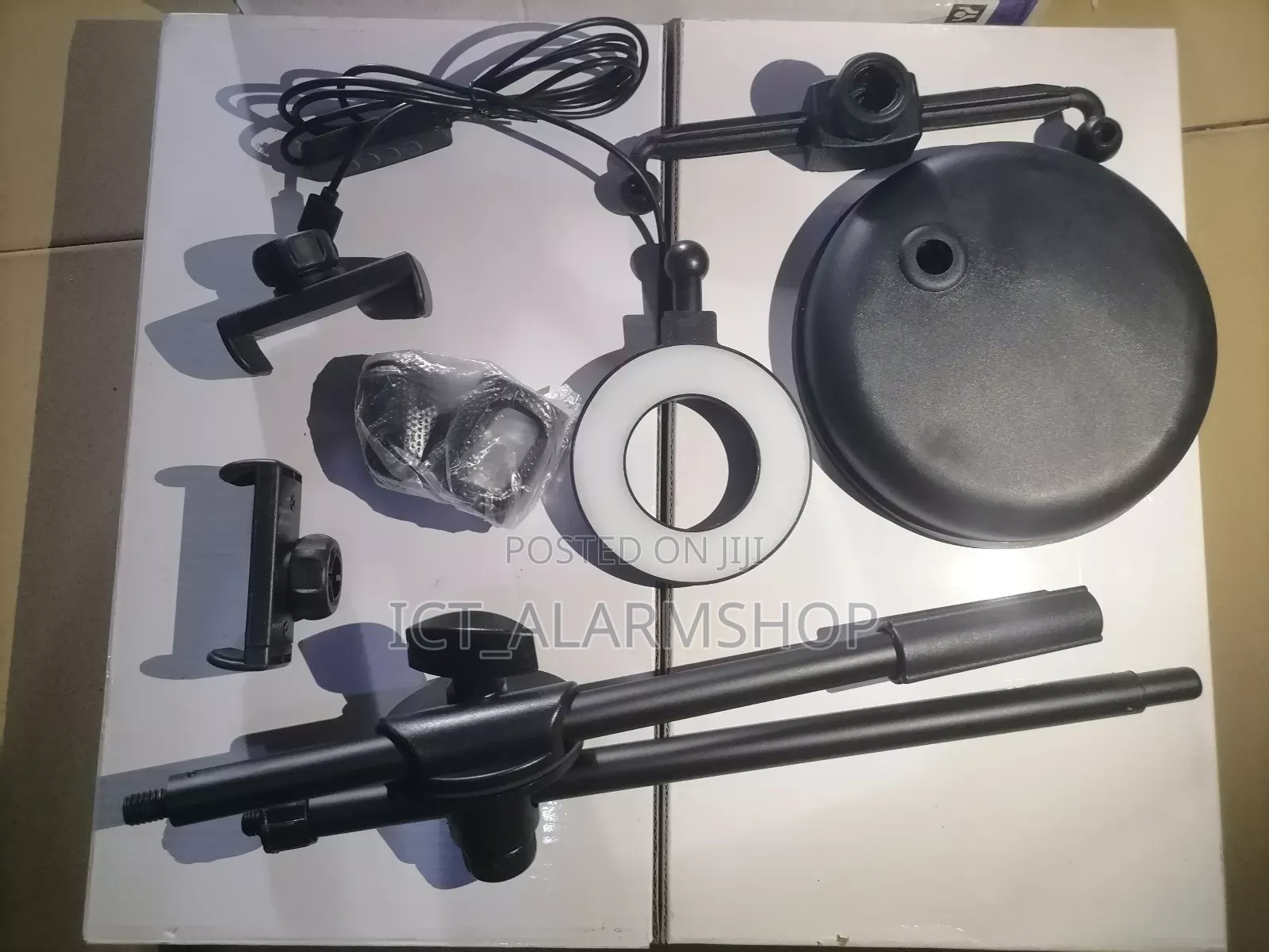 Live Video Voice Streaming Stand With Led Light