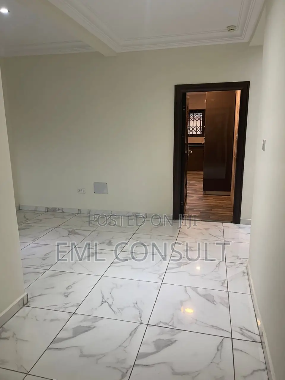 4bdrm Apartment in Spintex for sale