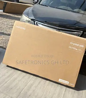 Clear Sleek Uhd Samsung Smart 55 Inch Du71 Tv