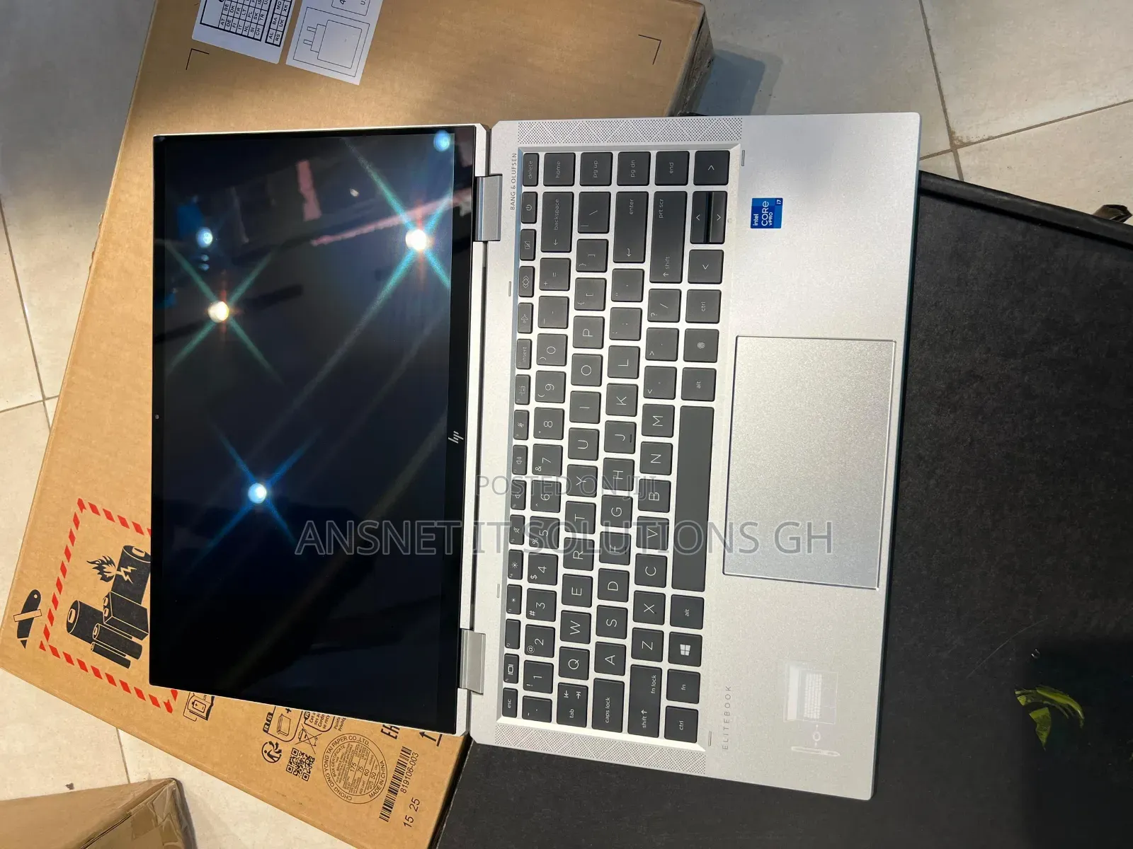 New Laptop HP EliteBook 1040 G8 16GB Intel Core I7 SSD 512GB