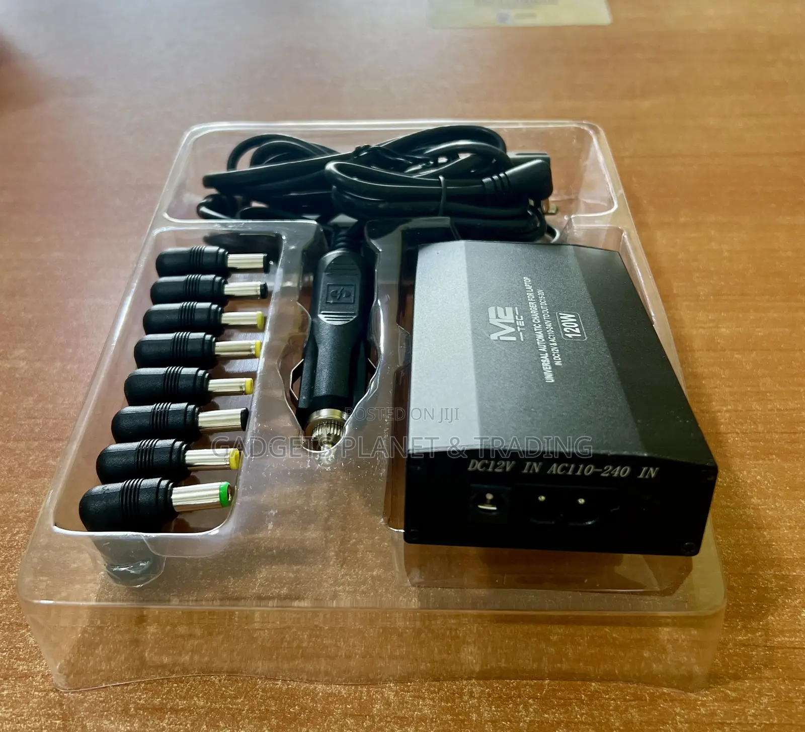 M2 Tec 8tips Universal Automatic Laptop Charger- 120w Car Dc & Wall Ac