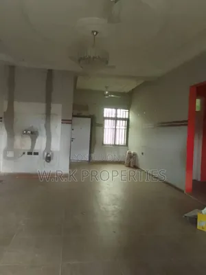 3bdrm House in Lartey  Gas Dvla, New-Juaben Municipal for rent