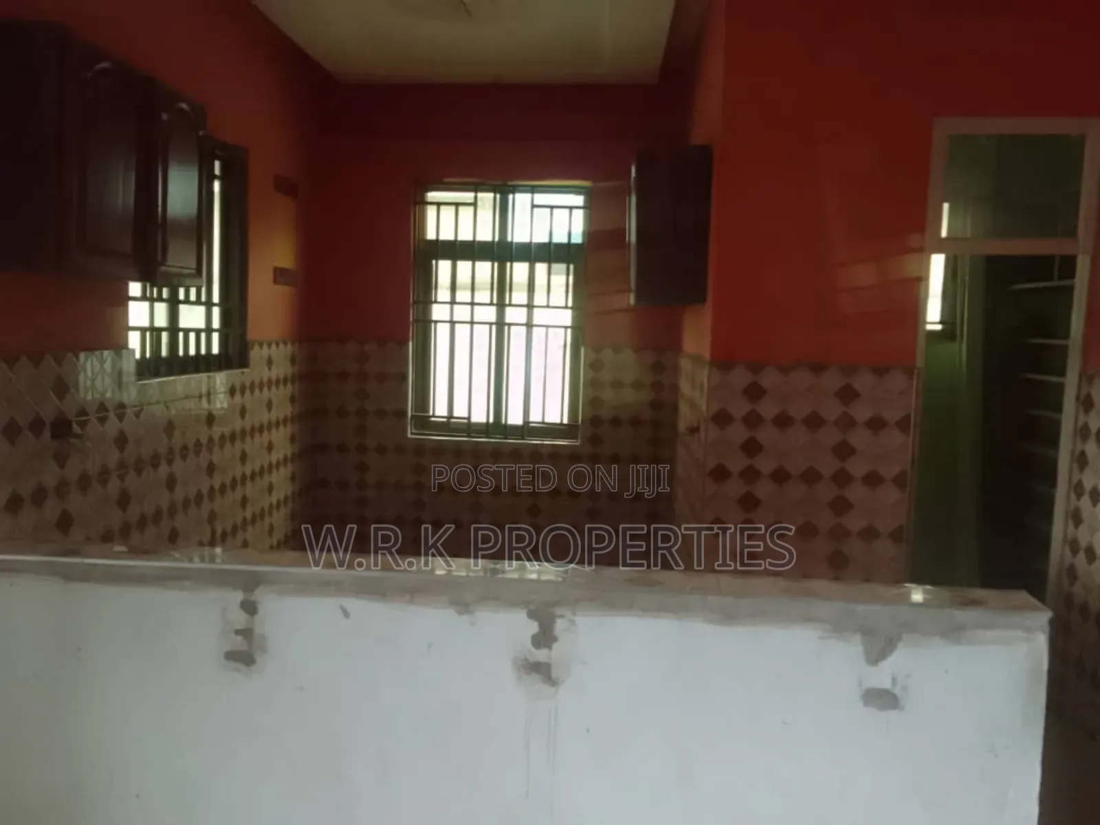3bdrm House in Lartey  Gas Dvla, New-Juaben Municipal for rent