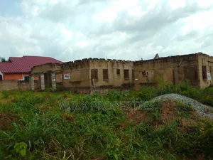 4bdrm House in Pastoria,Akordum, New-Juaben Municipal for sale
