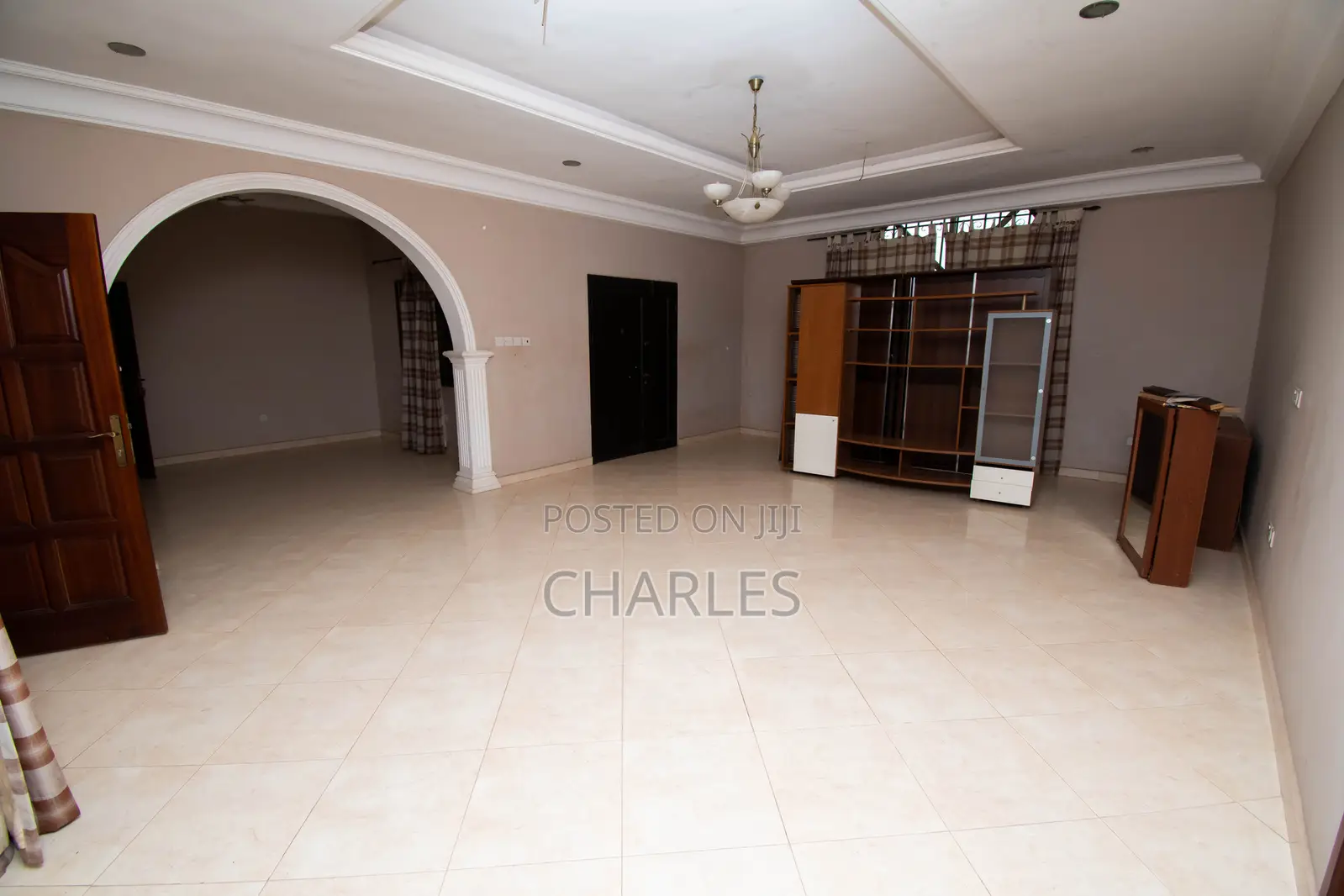 4bdrm House in Cdf Agency, Frafraha for rent