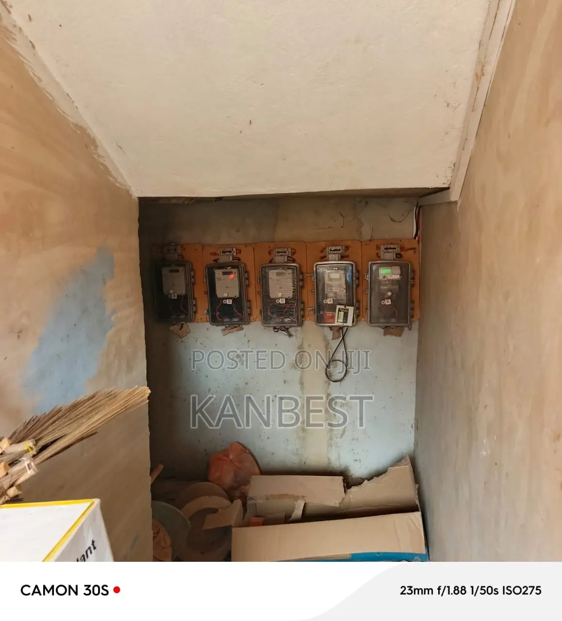 12bdrm Apartment in Barrier for sale