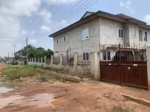 12bdrm Apartment in Barrier for sale
