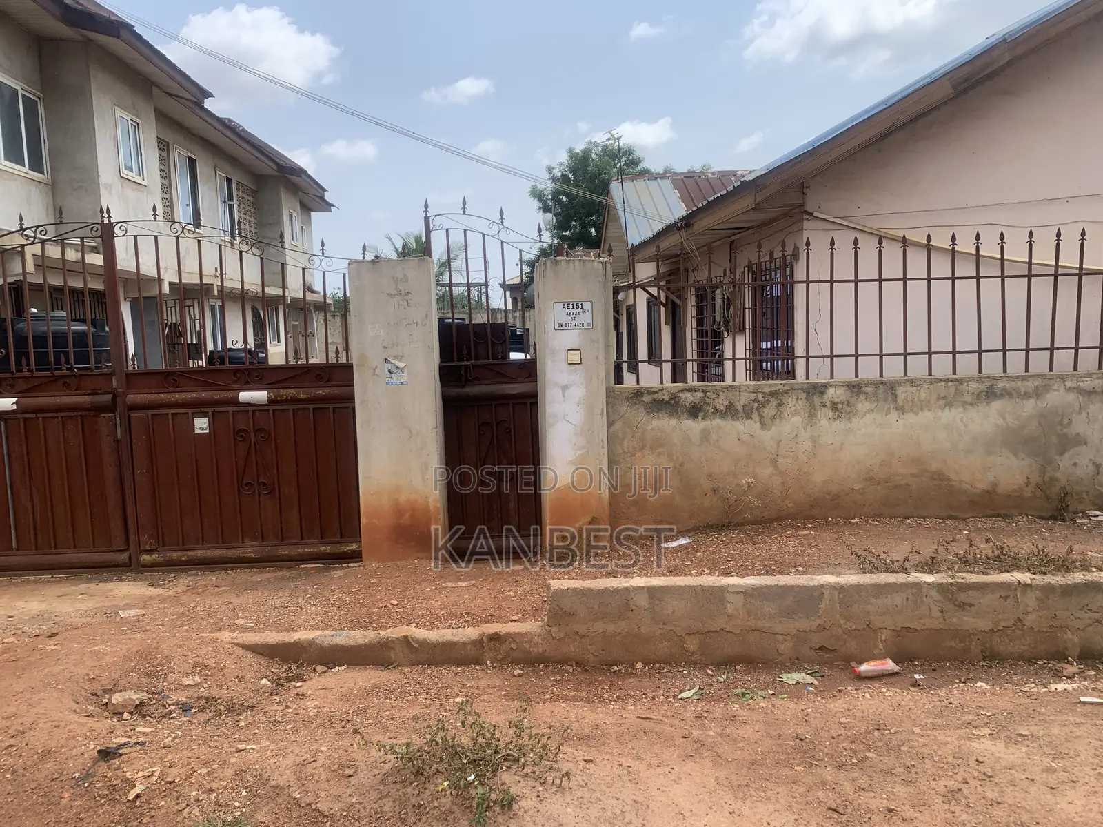 12bdrm Apartment in Barrier for sale