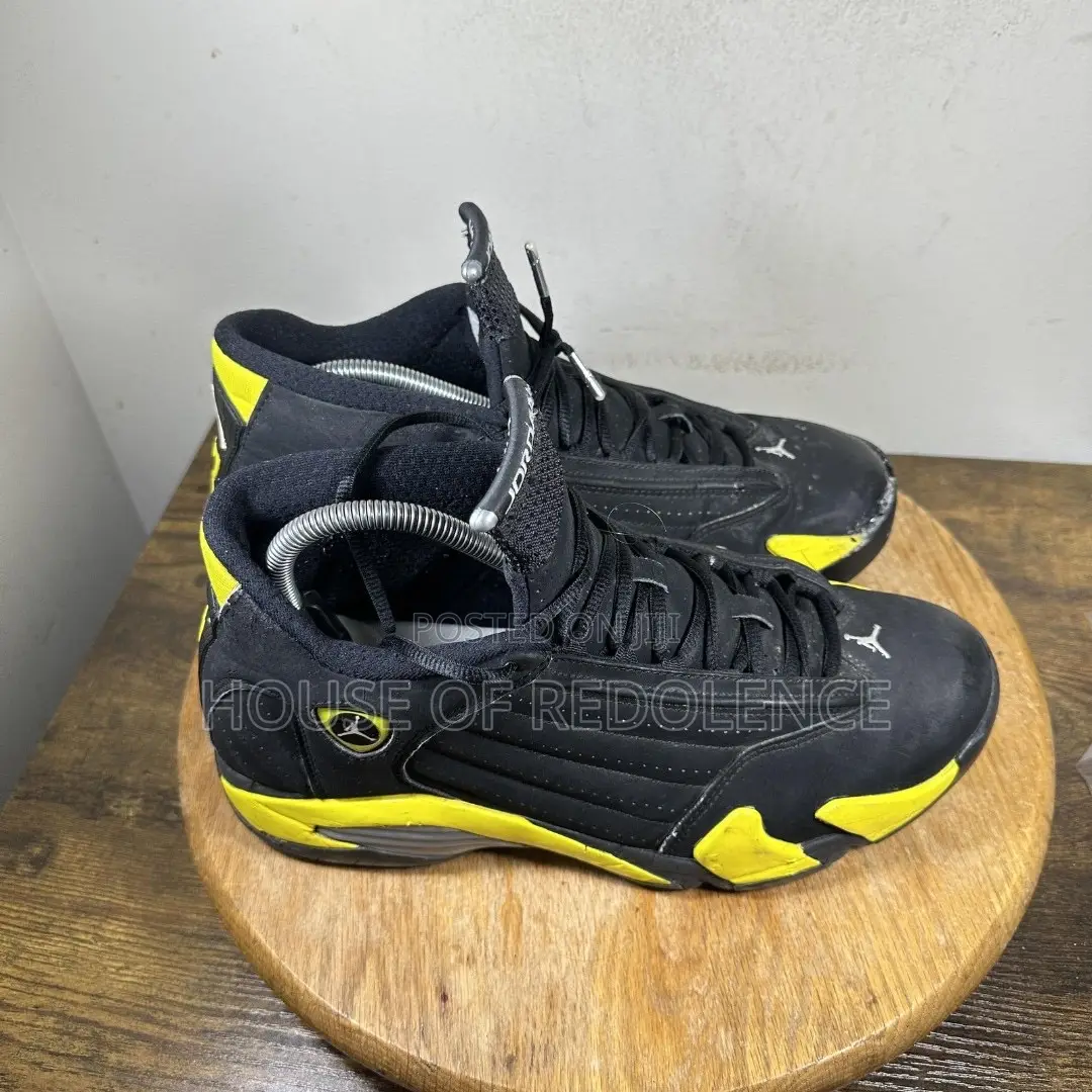 Air Jordan 14 Retro Thunder Sneakers