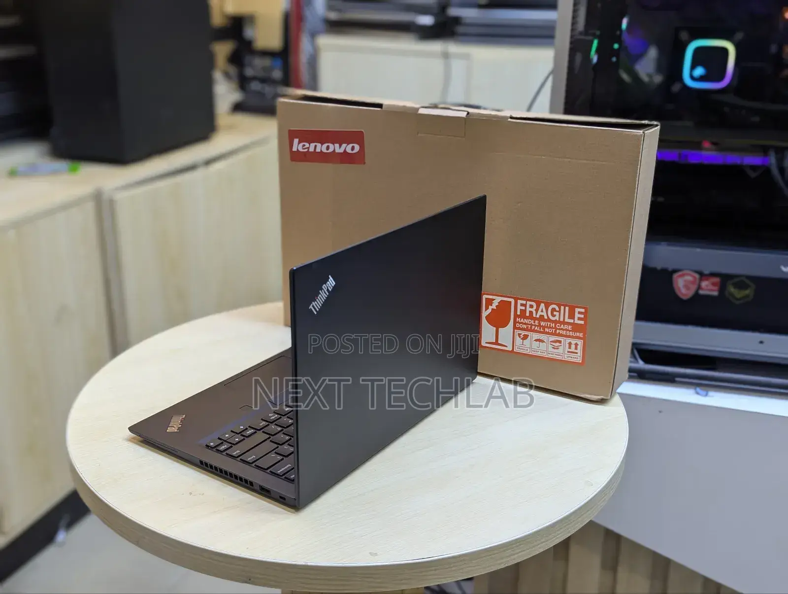 Laptop Lenovo Thinkpad T14s Gen 1 16GB AMD Ryzen 7 SSD 256GB