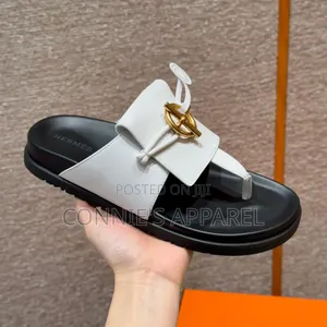 Ladies Quality Hermes Slippers in Box