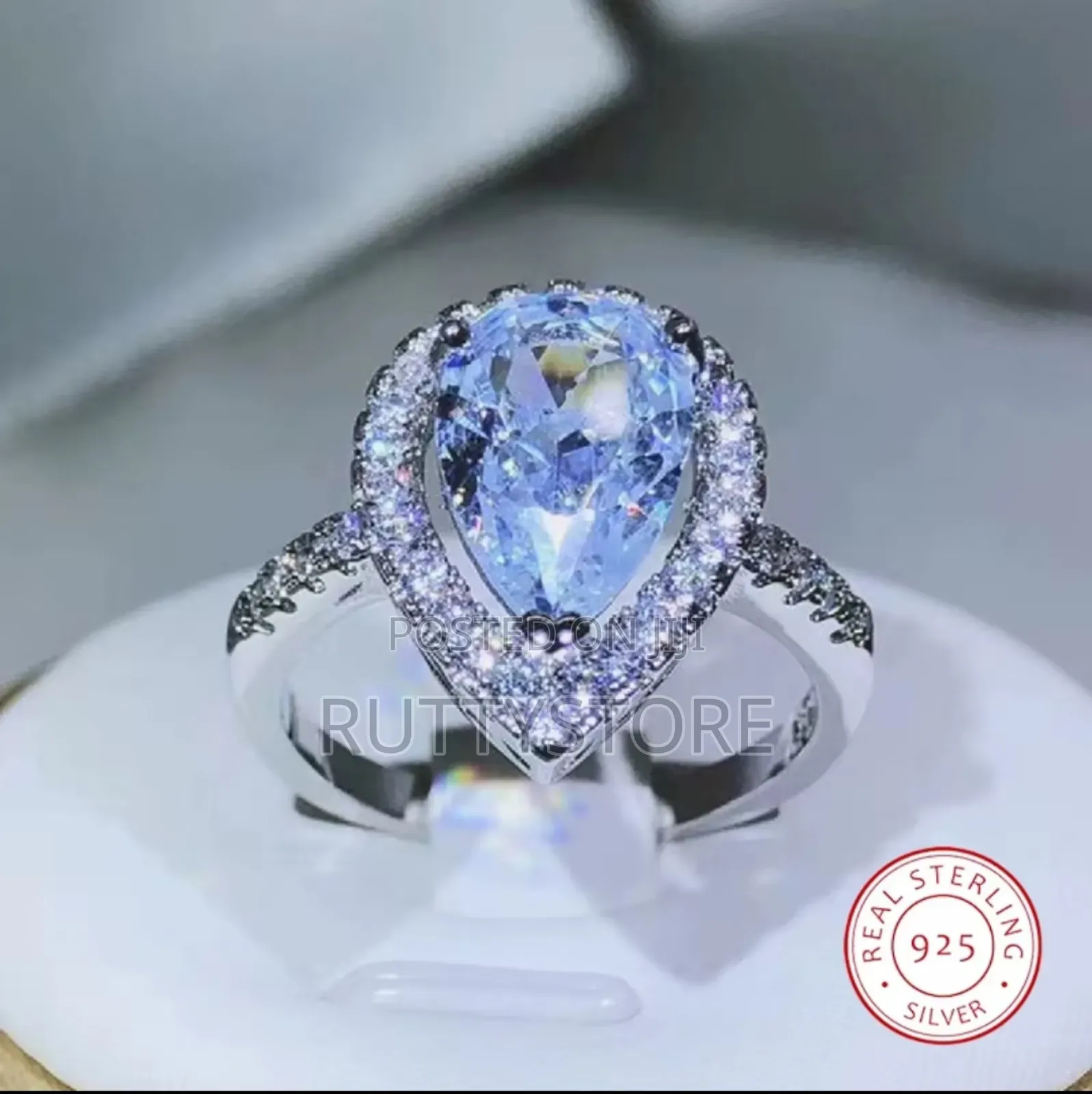Crystal Pear-Shaped 925 Sterling Ring