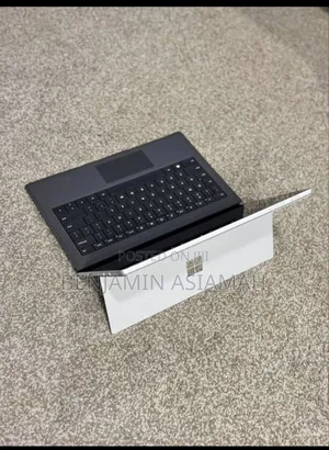 New Laptop Microsoft Surface Go 4GB Intel SSHD+SSD 60GB