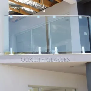 Tempered Frameless Glazz