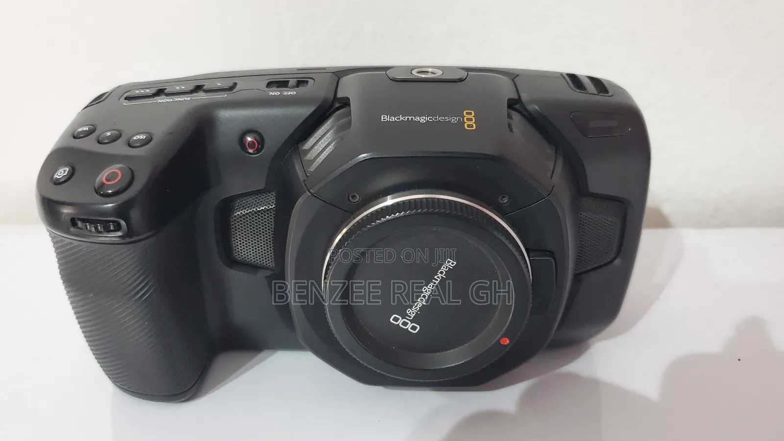 Blackmagic Pocket , 4months Used in a Very Neat Condition