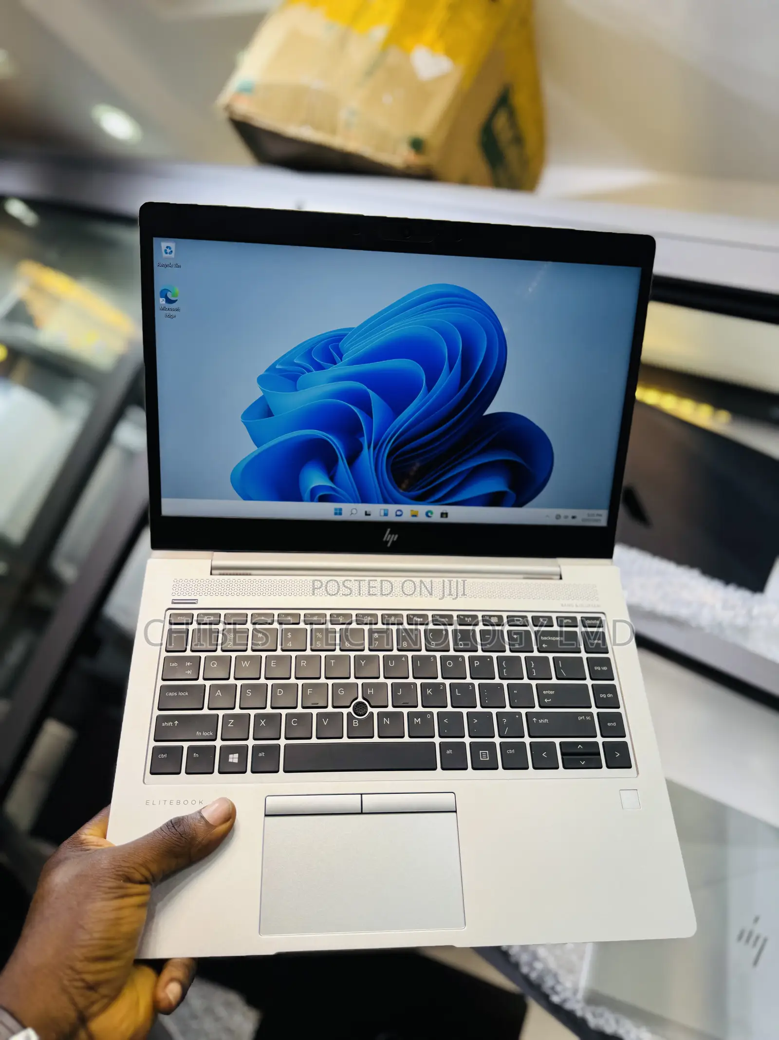 Laptop HP EliteBook 745 G6 16GB AMD Ryzen 5 SSD 256GB