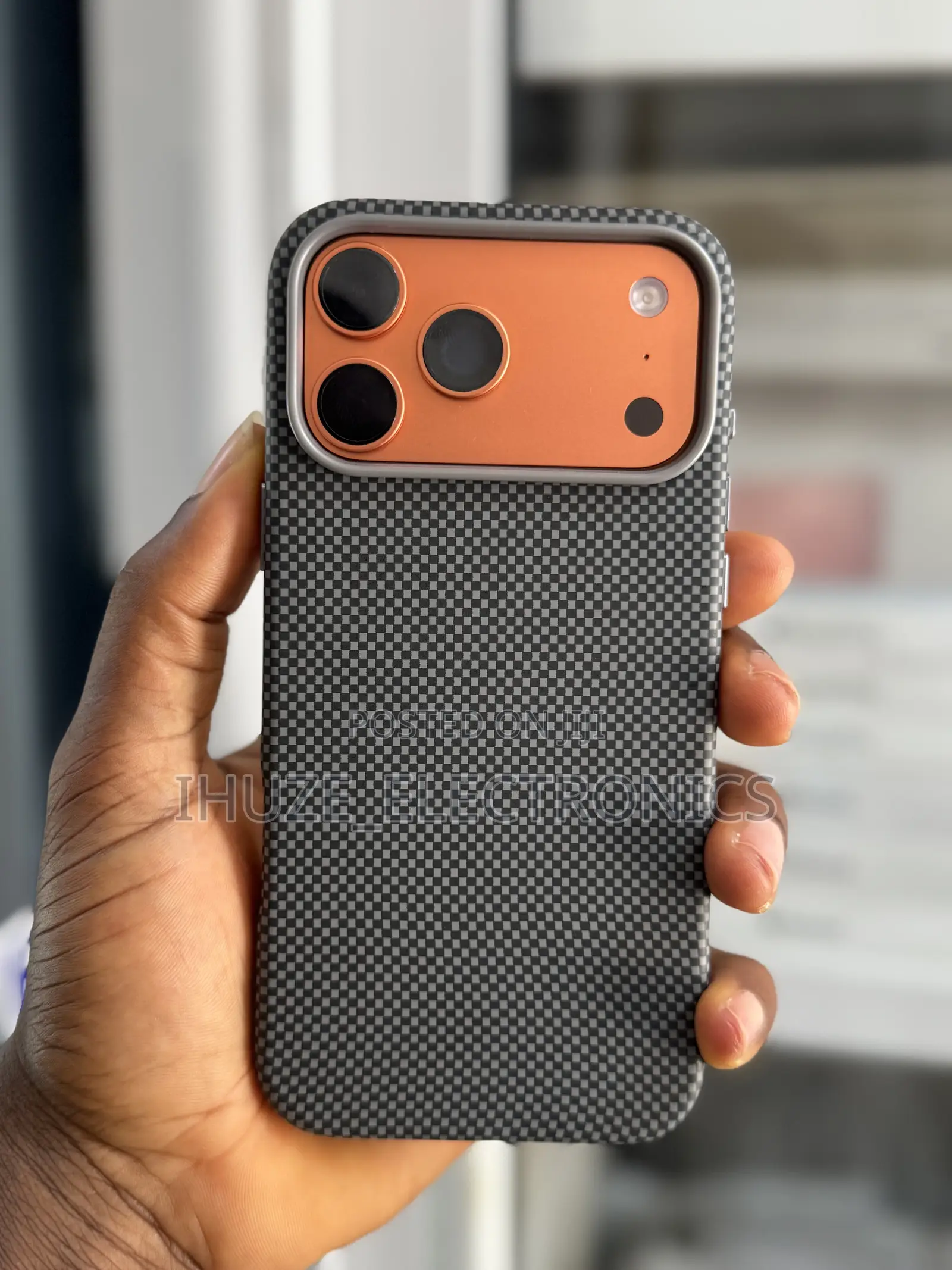 iPhone 17pro/17pro Max Carbon Fiber Protective Covers