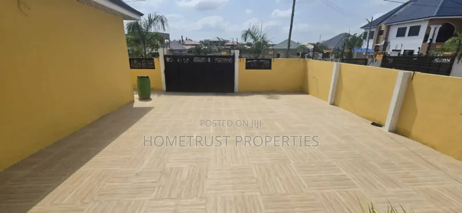 3bdrm House in Hometrust Properties, Manhean for sale