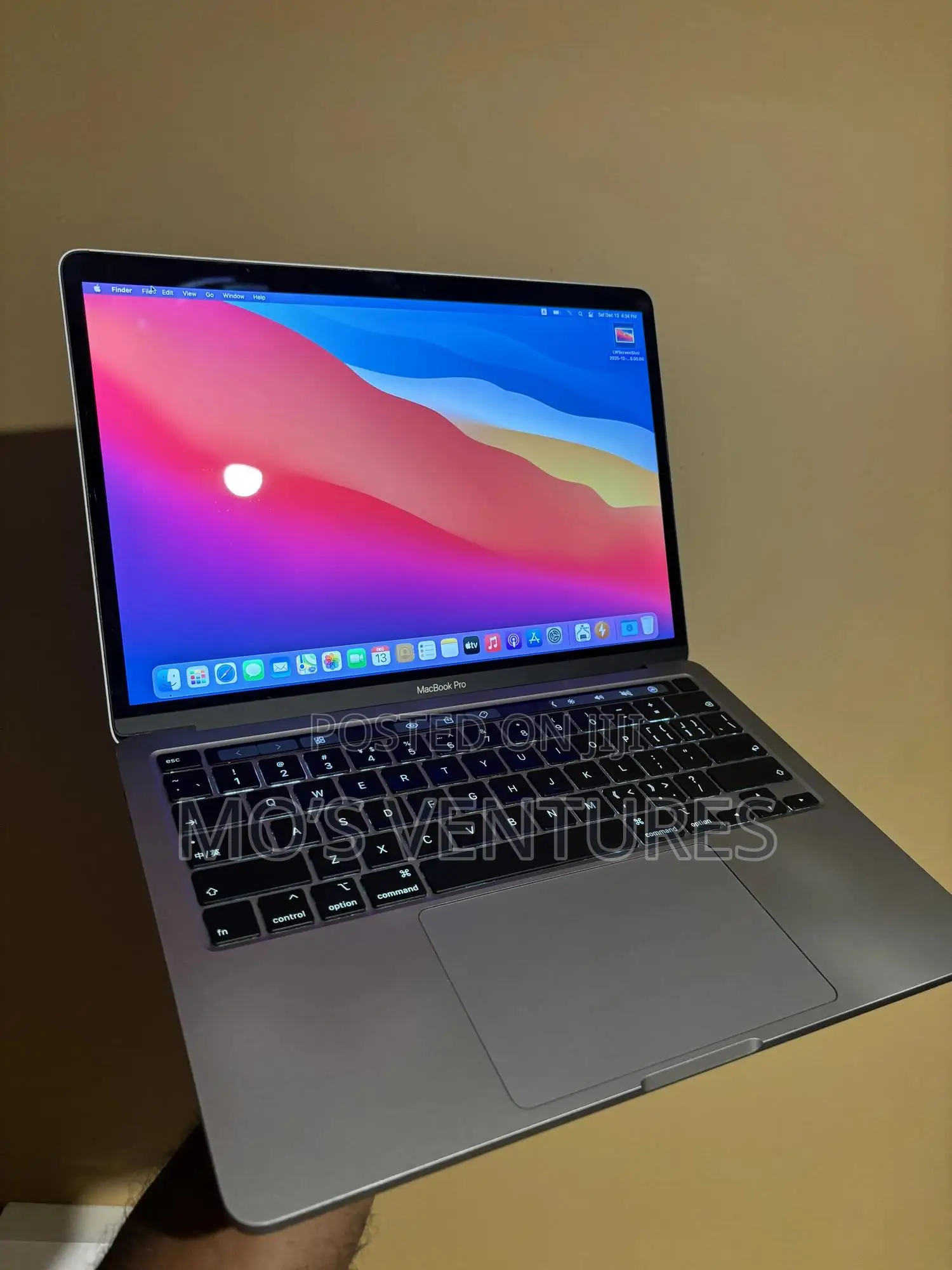 Laptop Apple MacBook Pro 2020 16GB Intel Core i5 SSD 250GB