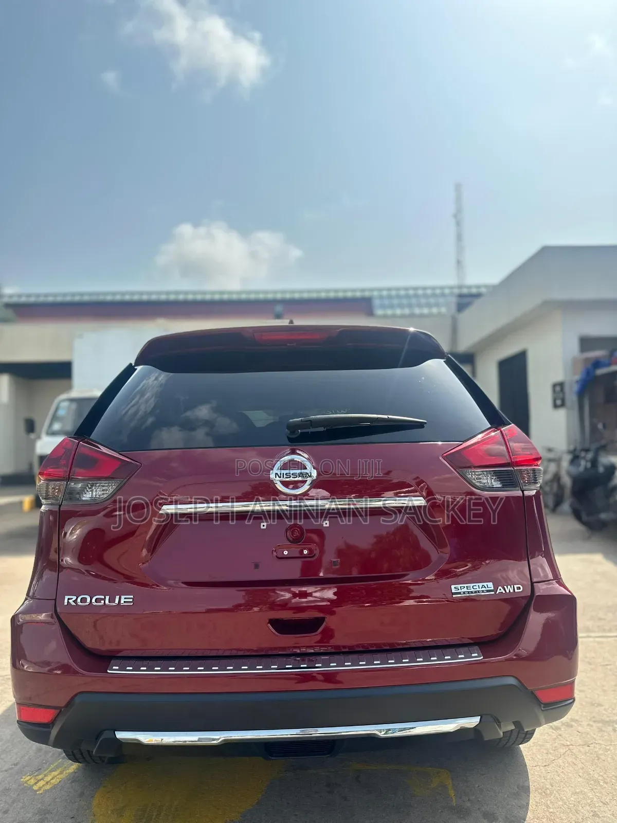 Nissan Rogue SV AWD 2020 Red